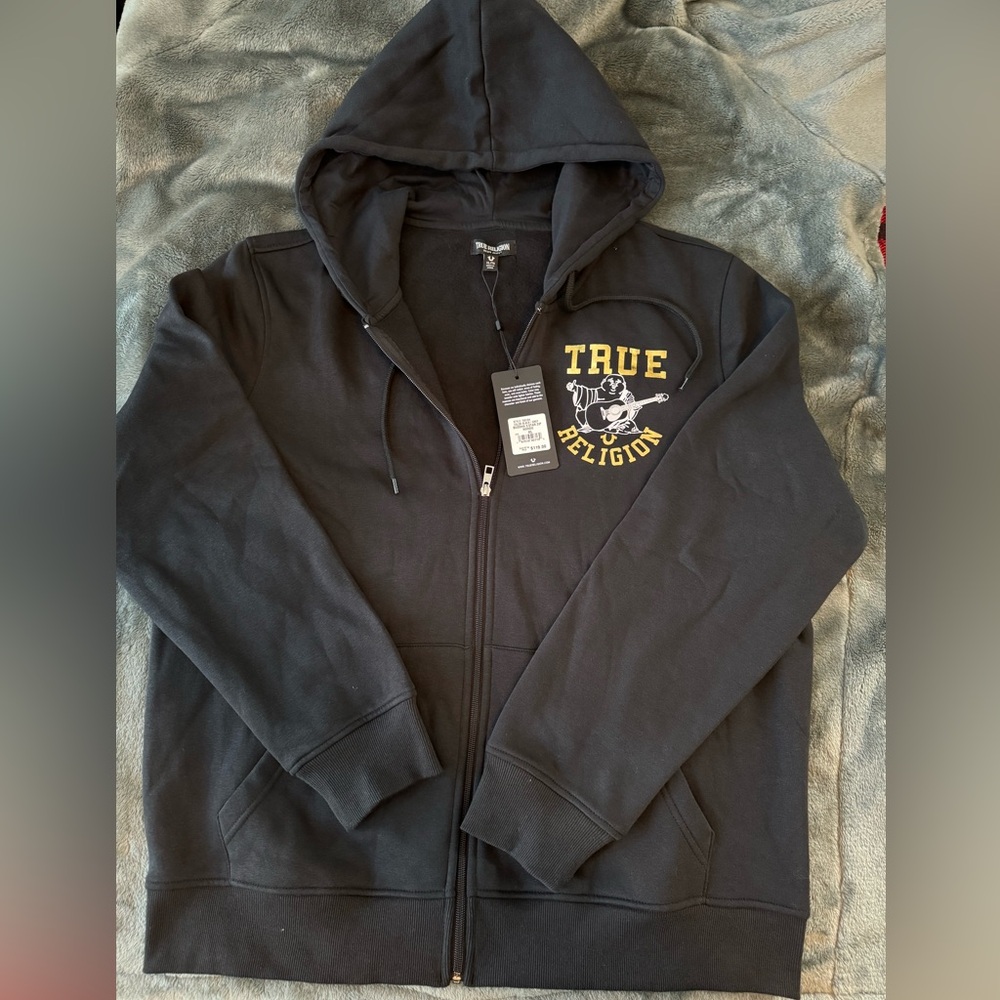 #336 (NWT) True Religion Men Hoodies Sweats BLACK XLarge. (BUDDHA 3 STAR ZIP
